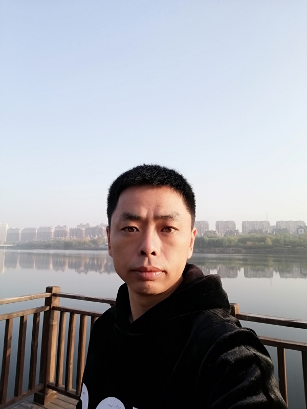 蓝颜的第一张照片--海城王婆说媒